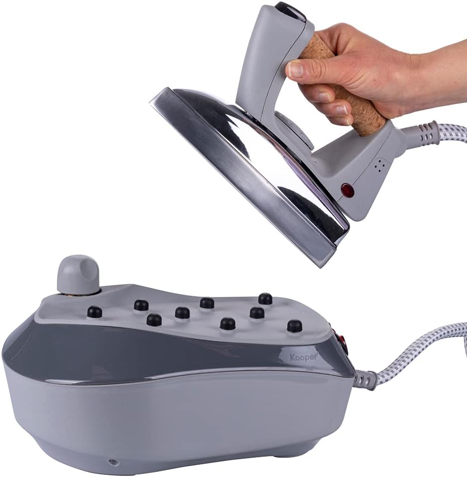 Ferro da stiro a vapore con caldaia, con manico rivestito in sughero e Piastra in alluminio da 2000 W