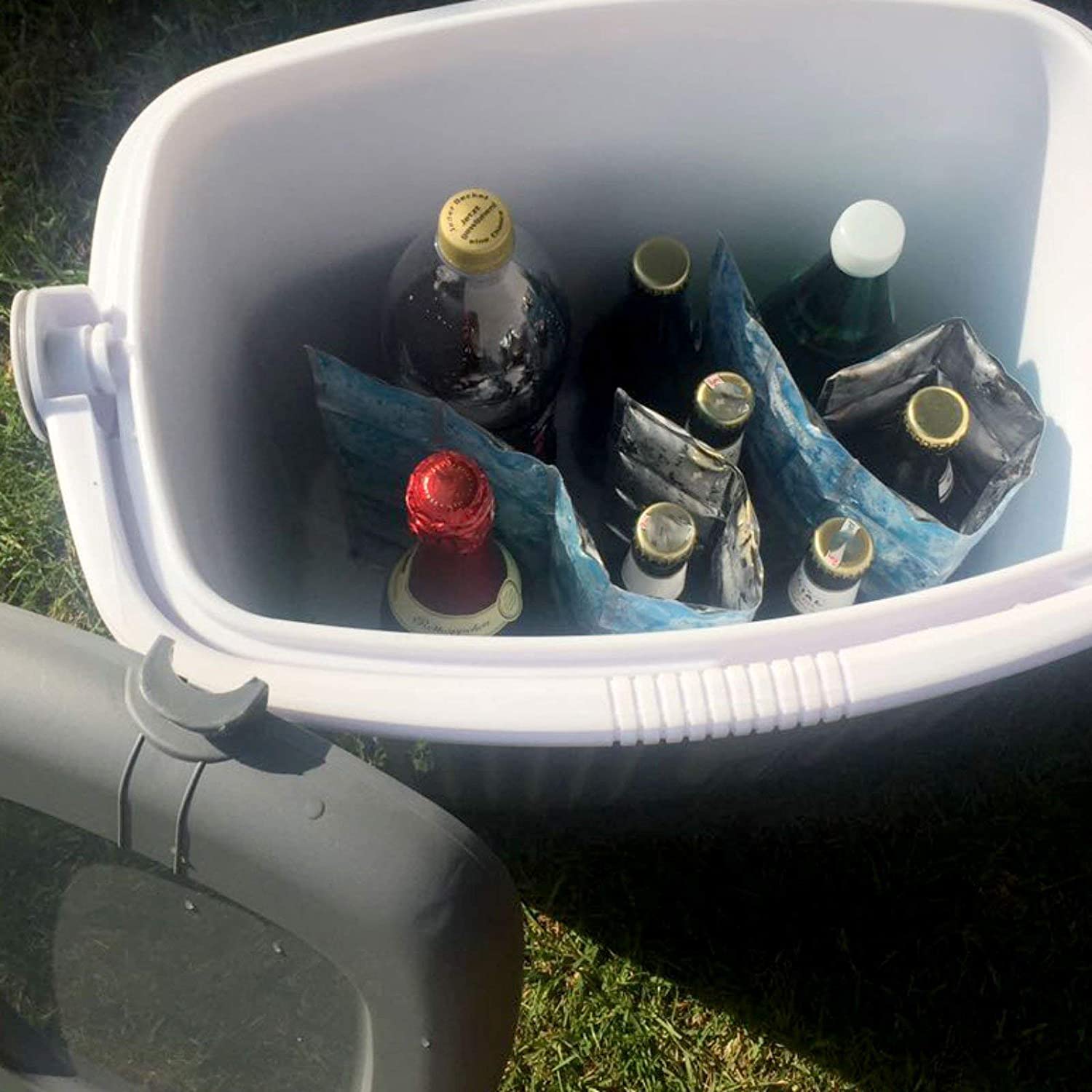 Frigo bar termico da mare e campeggio con maniglia a serratura 20 lt