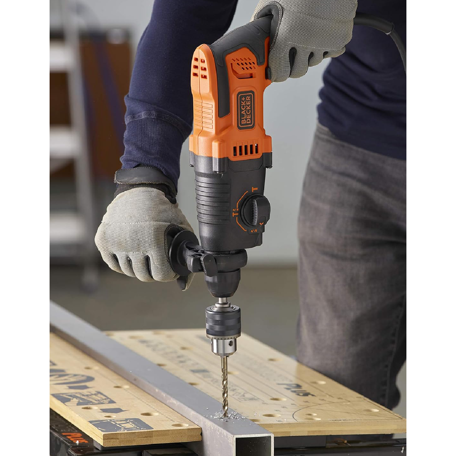 Tassellatore "BEHS01-QS" con attacco SDS plus da 650 W