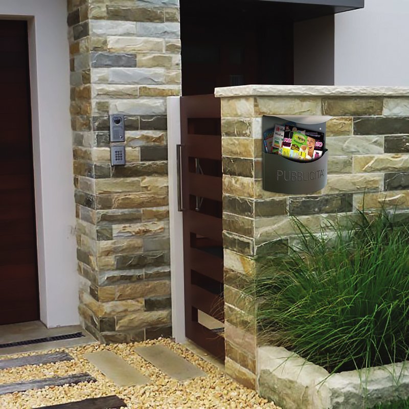 Cassetta per posta, porta pubblicità, in ferro battuto verniciata da esterna