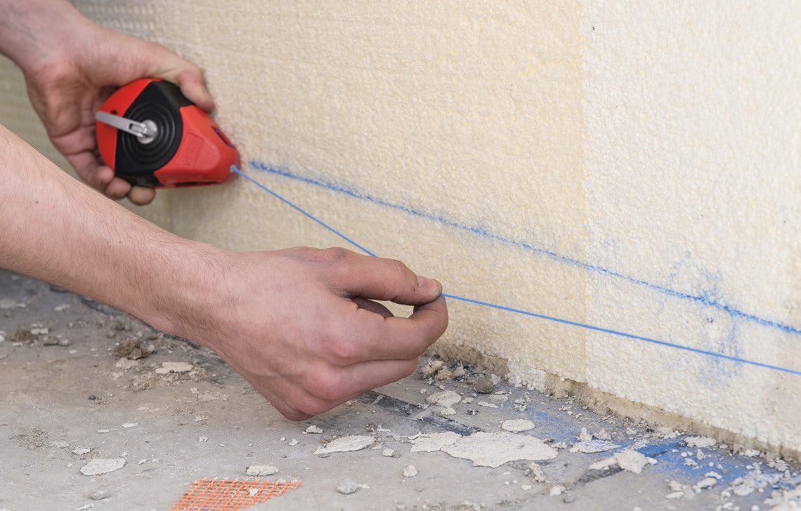 Tracciarighe a filo in plastica antiurto con manovella e flacone da 120 ml