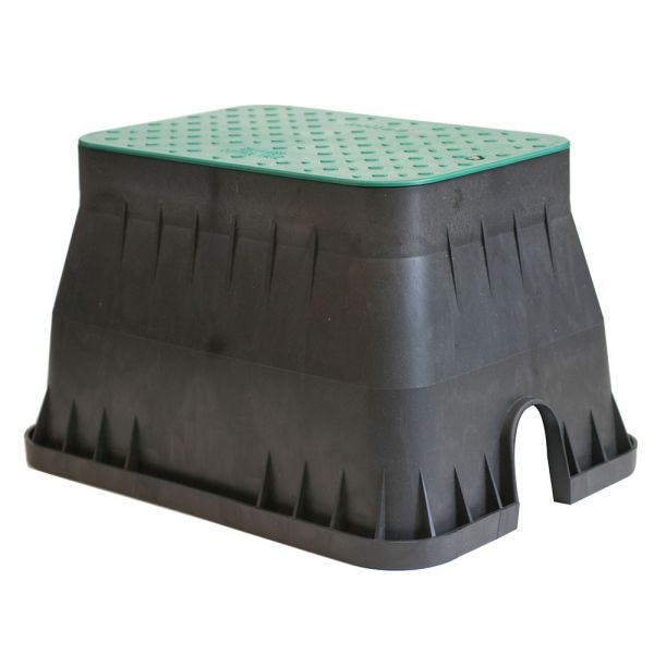 Pozzetto rettangolare con coperchio adatto per l'alloggio di elettrovalvole