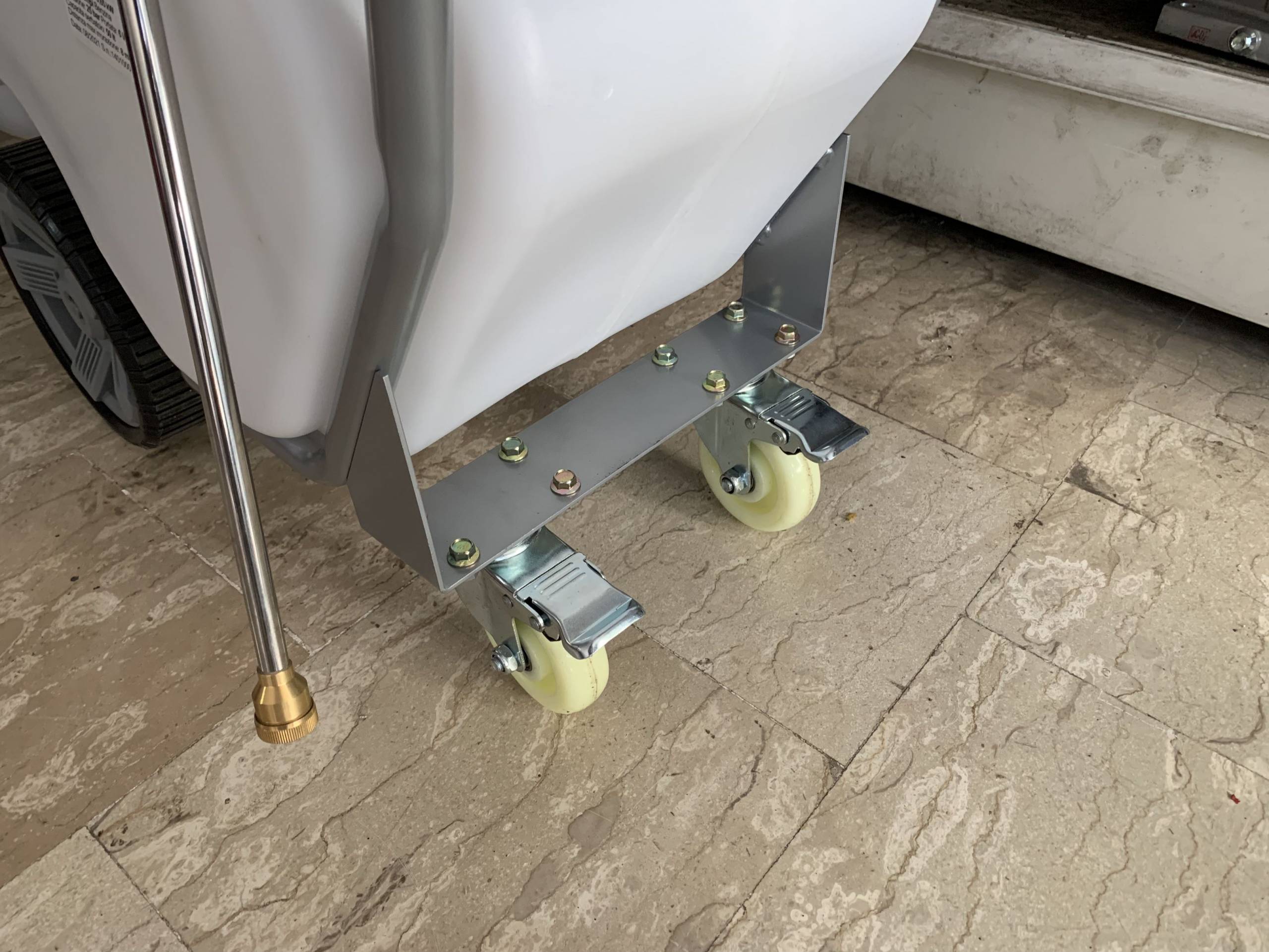 Carriola per irrorazione con motopompa "C50-T2" capacità di 50 litri