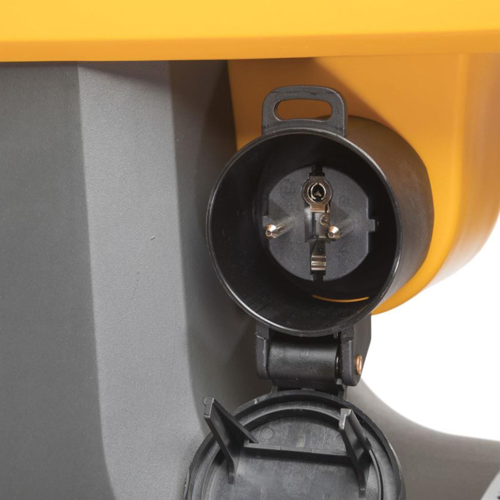 Bio trituratore stiga 2500w elettrico polloni residui vegetali rami tritarifiuti rulli cesto