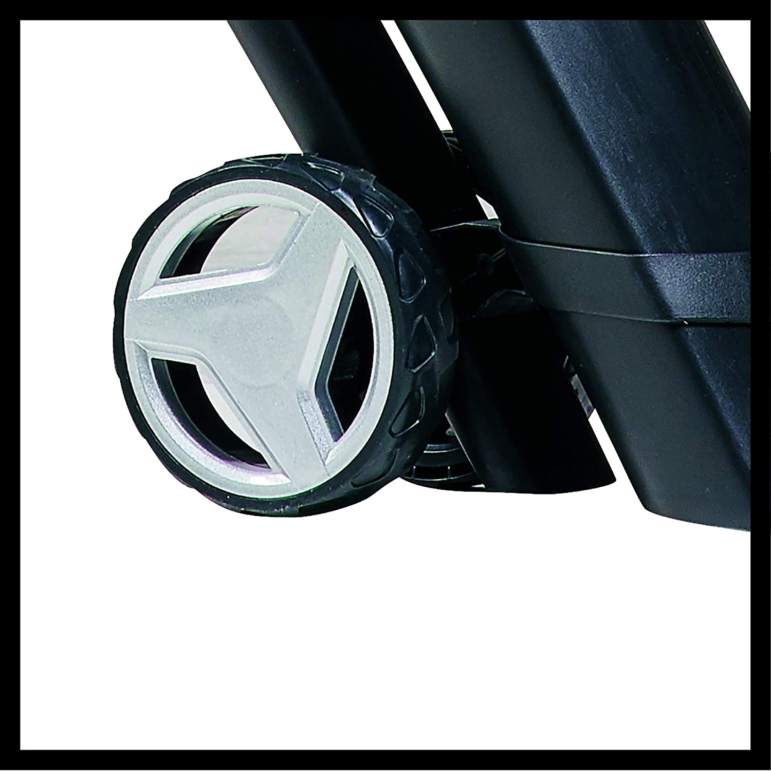 Aspiratore soffiatore per foglie a batteria GE-CL 36 Li con impugnatura ergonomica e ruote