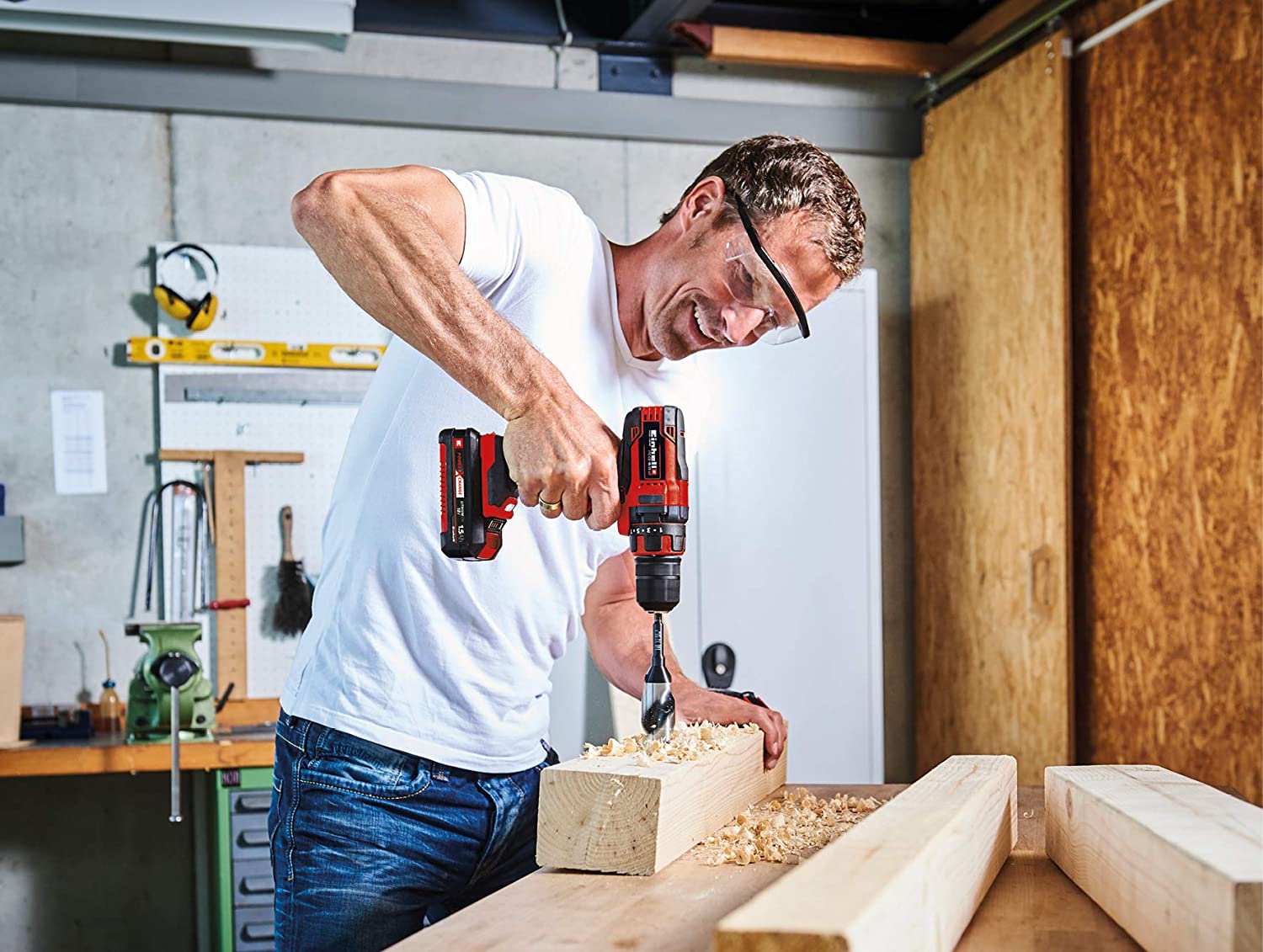 Trapano a batteria con illuminazione LED regolazione del numero di giri impugnatura comoda