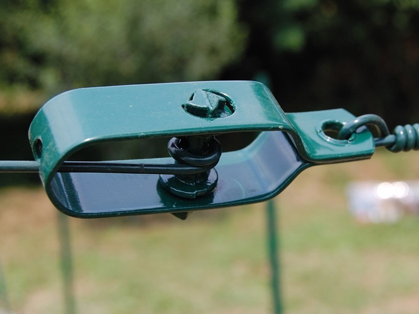 Tendi filo di ferro plastificato verde per legature vigneti e recinzione metallica