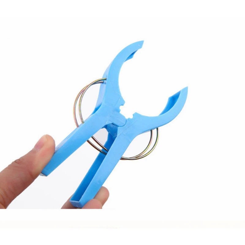 Set 4 mollette antivento in plastica per fissaggio telo mare