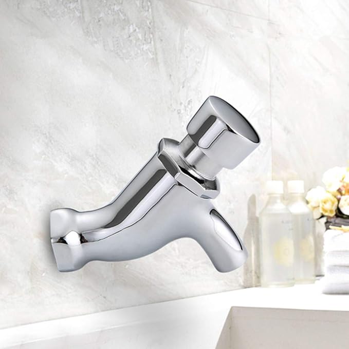 Rubinetto inclinato cromato con spartigetto e maniglia