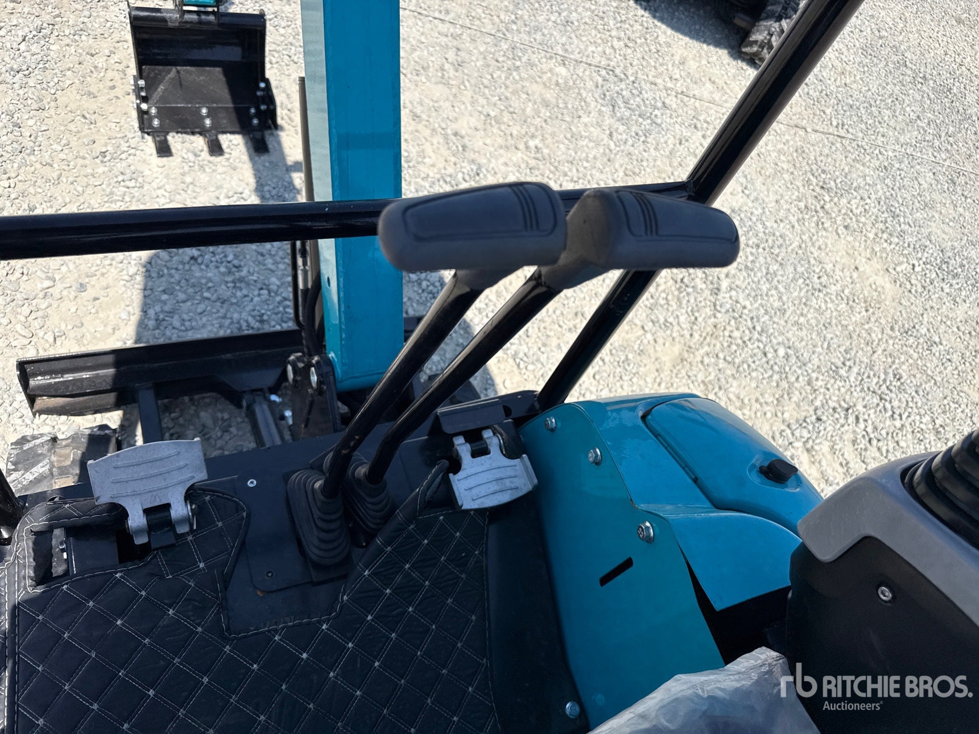 Mini escavatore 15 Q.li JPC KV15 (2025) – Nuovo