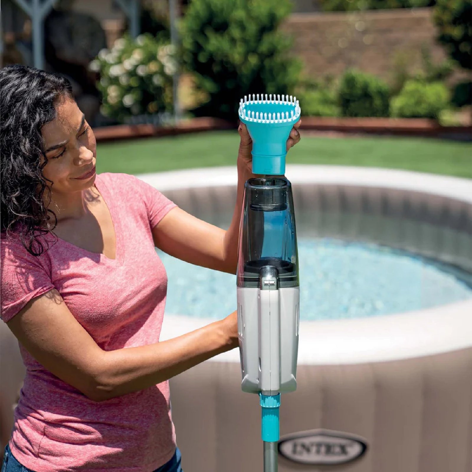 Aspiratore ricaricabile con USB per pulizia piscine  e SPA "ZR100"