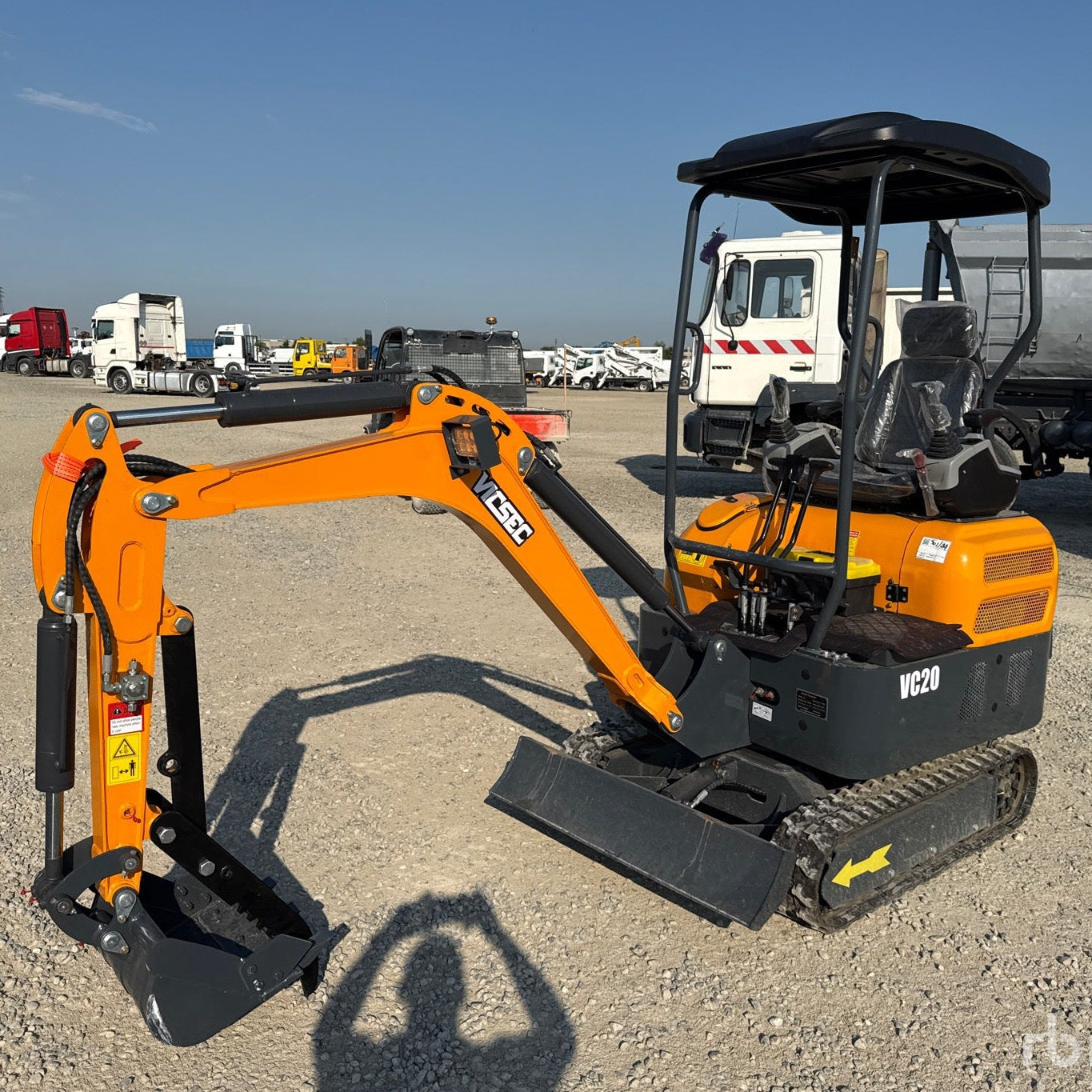 Mini escavatore 20 Q.li VICSEC VC20 (2026) con Pollice Meccanico – Nuovo