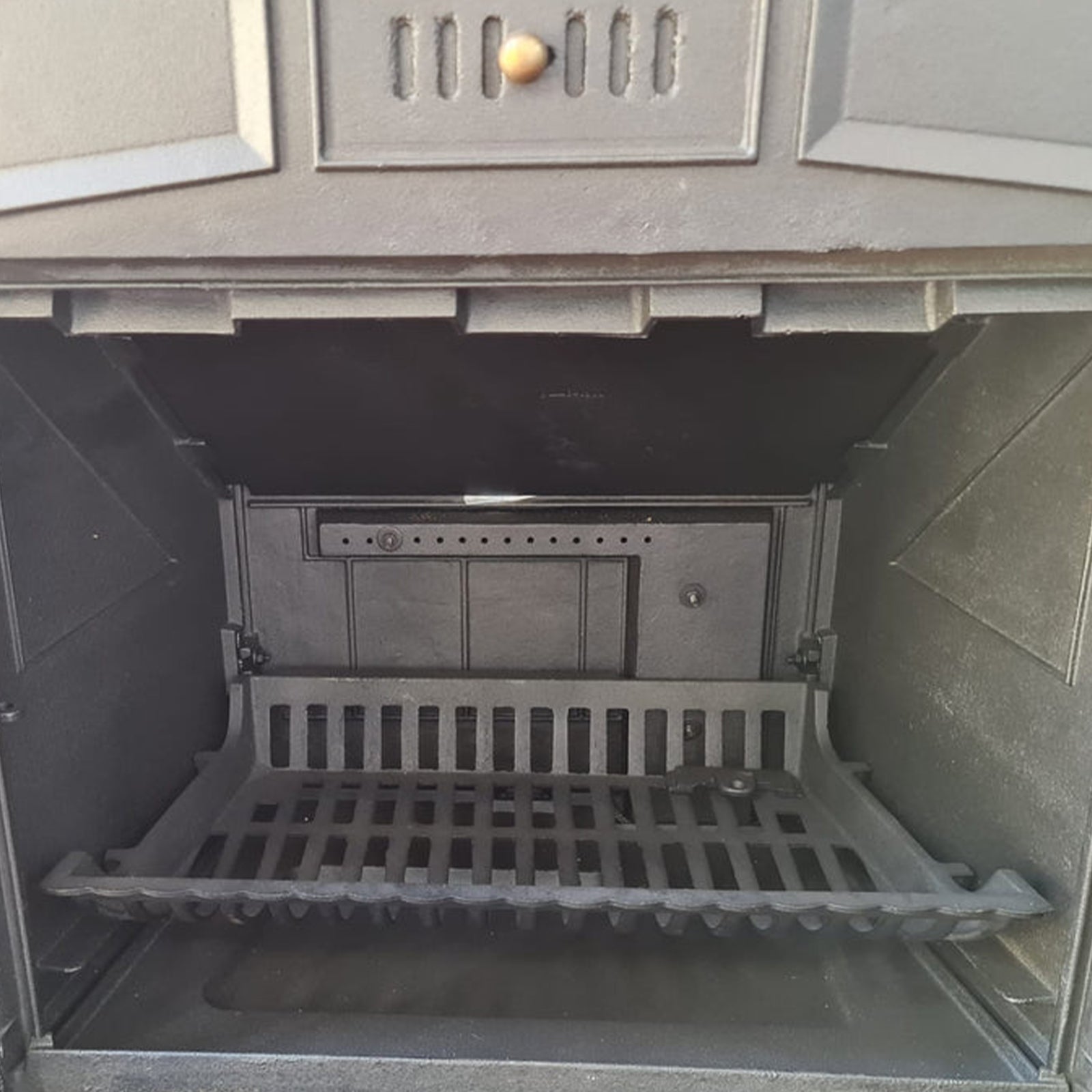 Stufa a legna "Franklin" 13 kW in ghisa con inserti ottone caminetto h 100 cm