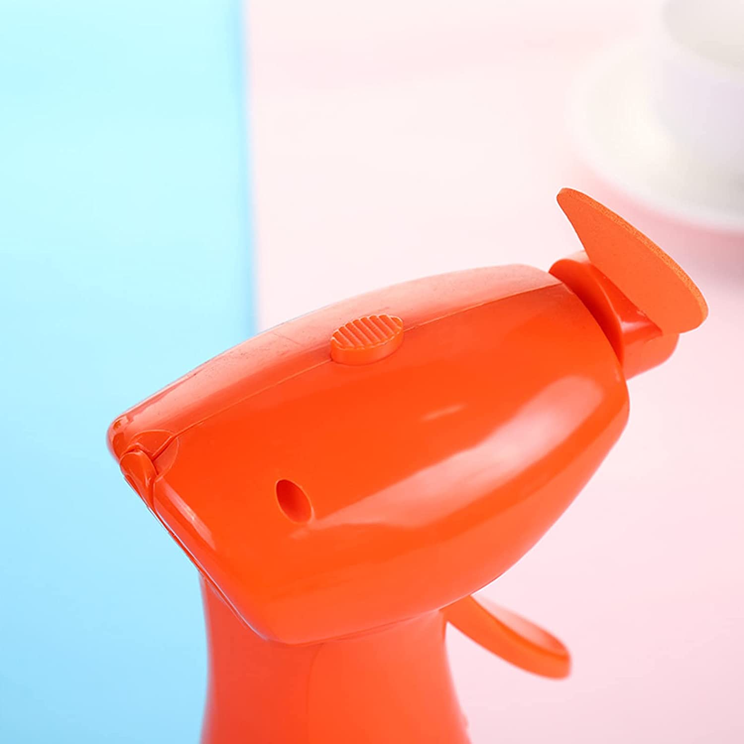 Ventilatore a batteria portatile con nebulizzatore ad acqua per mare e spiaggia h 22 cm