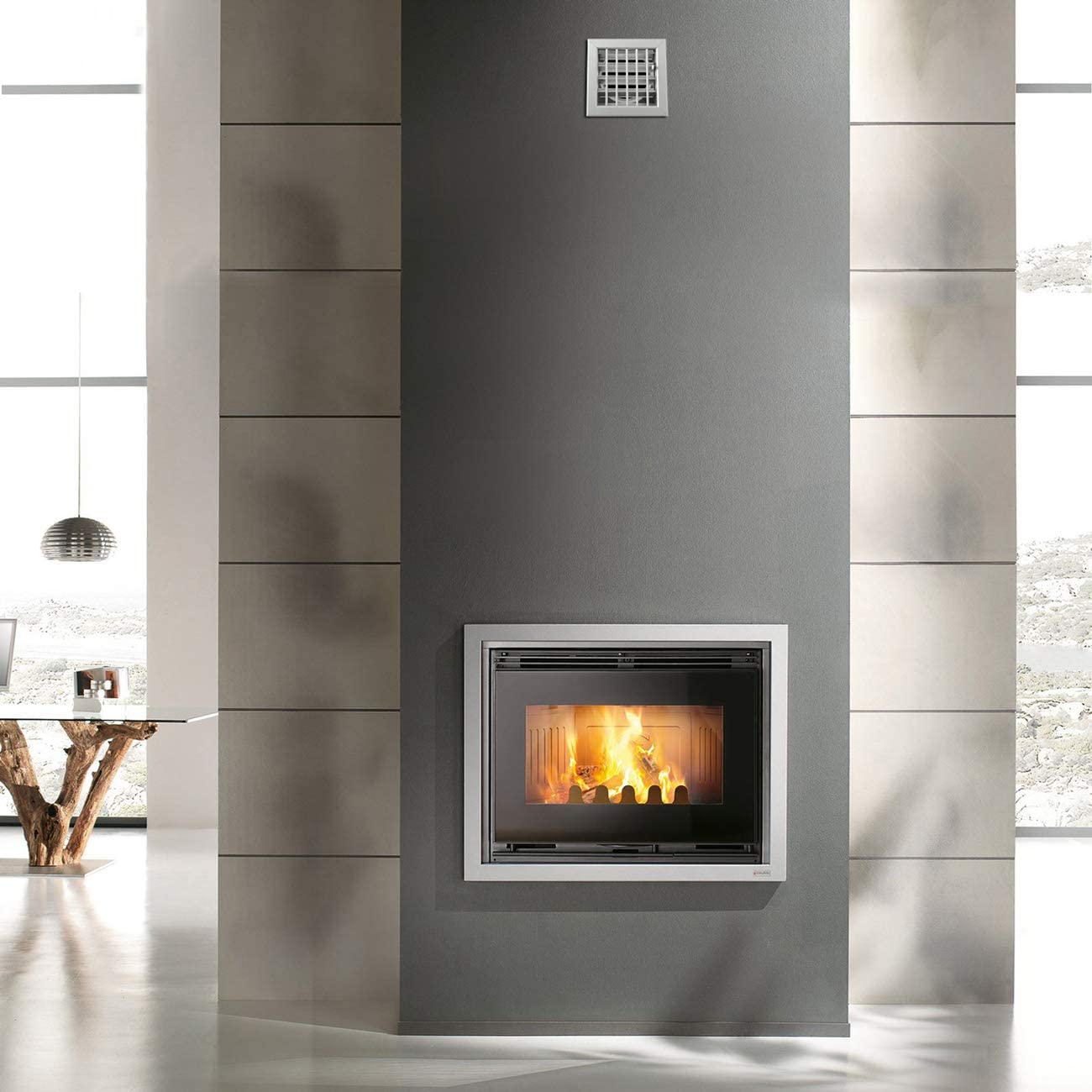 Griglia d'aerazione rettangolare in alluminio ad incasso per camino