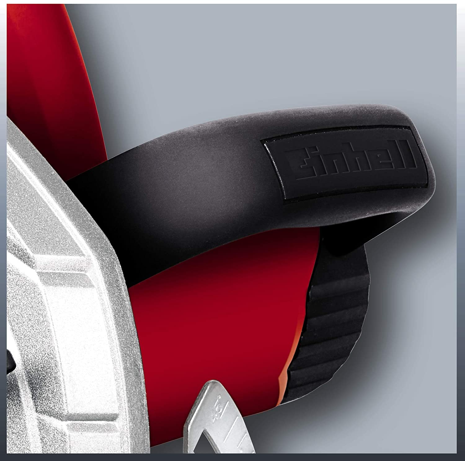 Sega circolare manuale per tagli dritti nel legno con regolazione piastra manuale per tagli inclinati