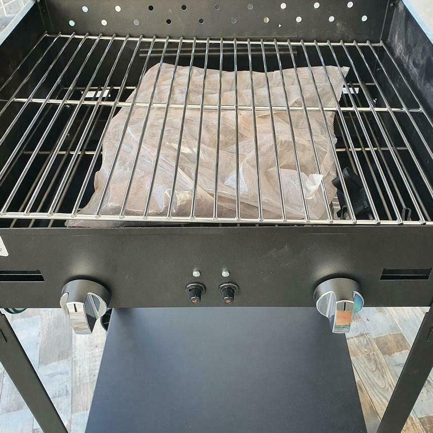 Barbecue bbq a gas e pietra lavica il lamiera smaltata 2 fuochi