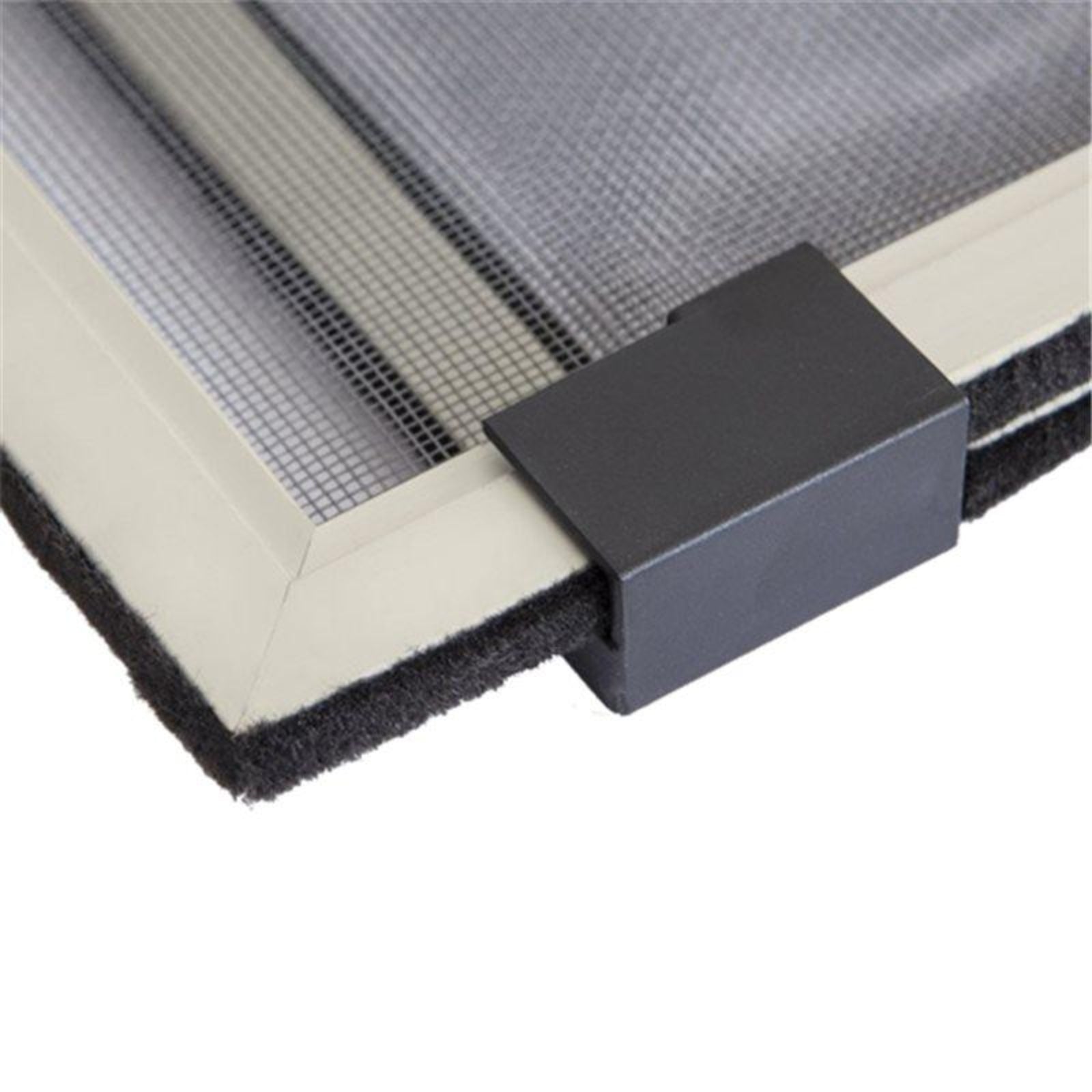 Zanzariera in alluminio estensibile per porte e finestre adattabile su misura